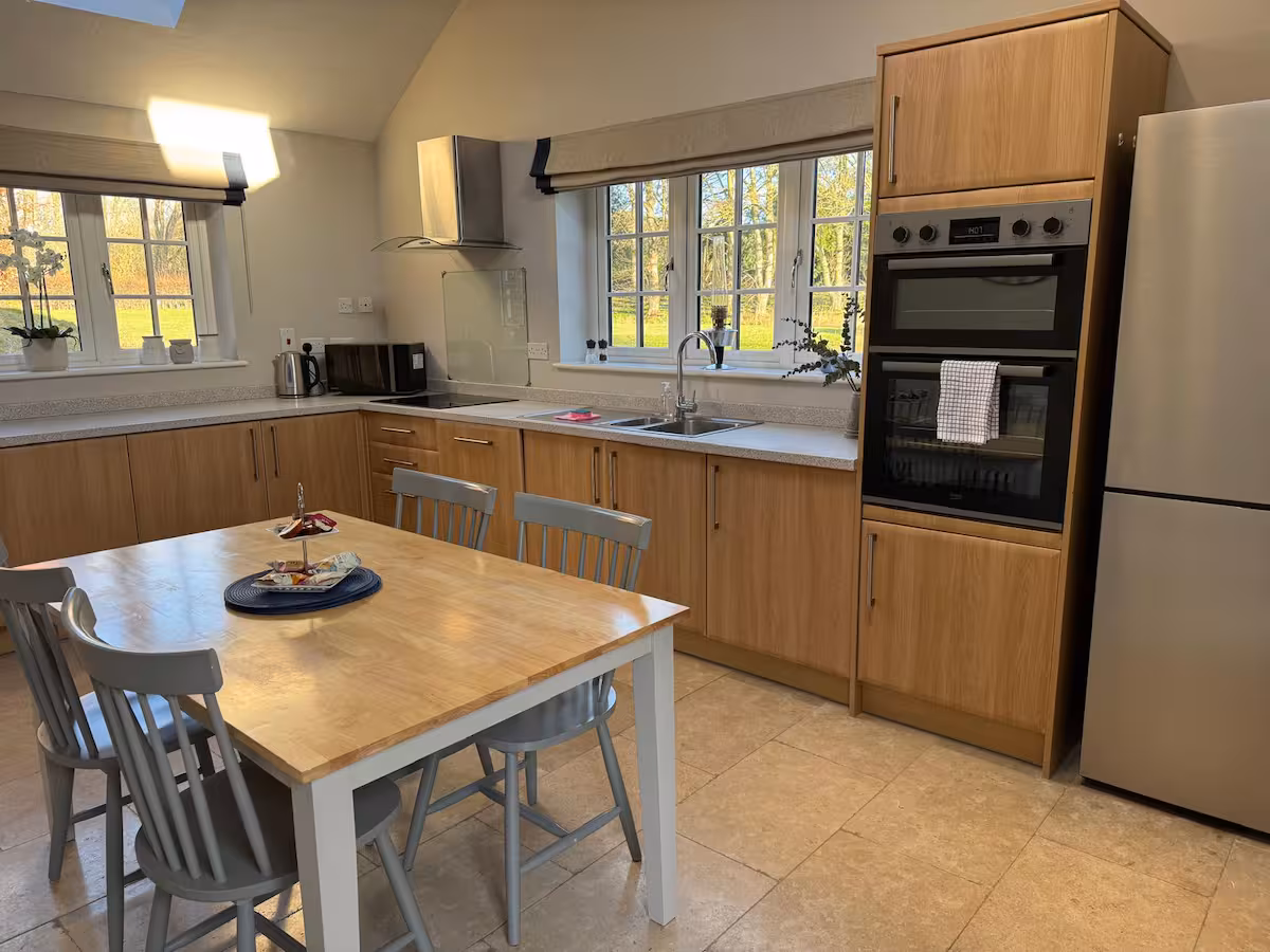 Fully equipped kitchen